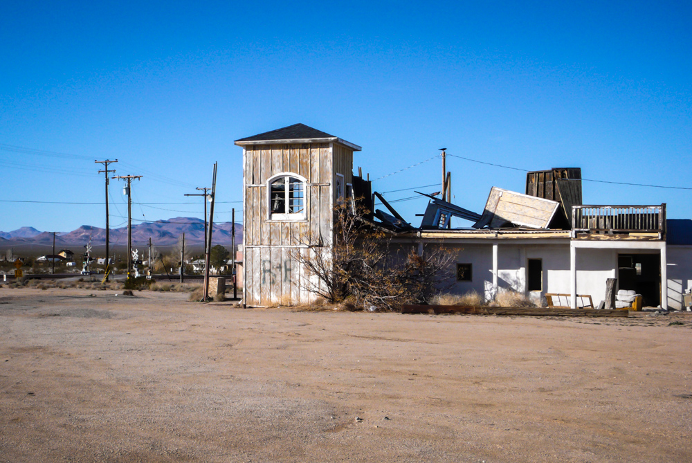An abandoned building in Goffs, CA. I’m pretty sure I had breakfast here back when the building was still intact.